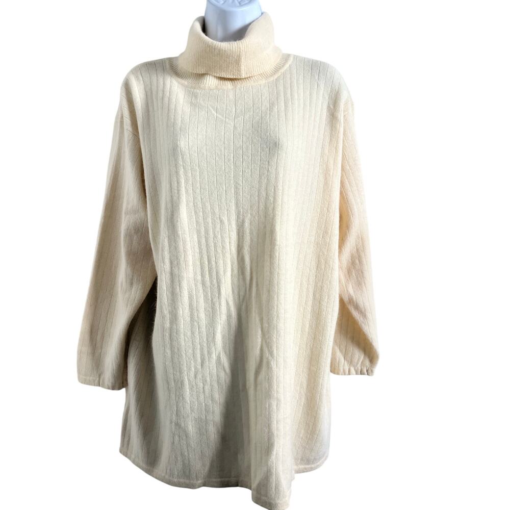 Vintage Laura Ashley Lambswool Angora Turtleneck Sweater Cream Ivory Size L